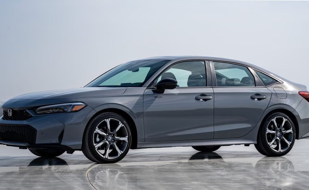 MDP sedan honda ciivic 2 Honda Civic: La Evolución de un Ícono en el Mercado del Segmento C
