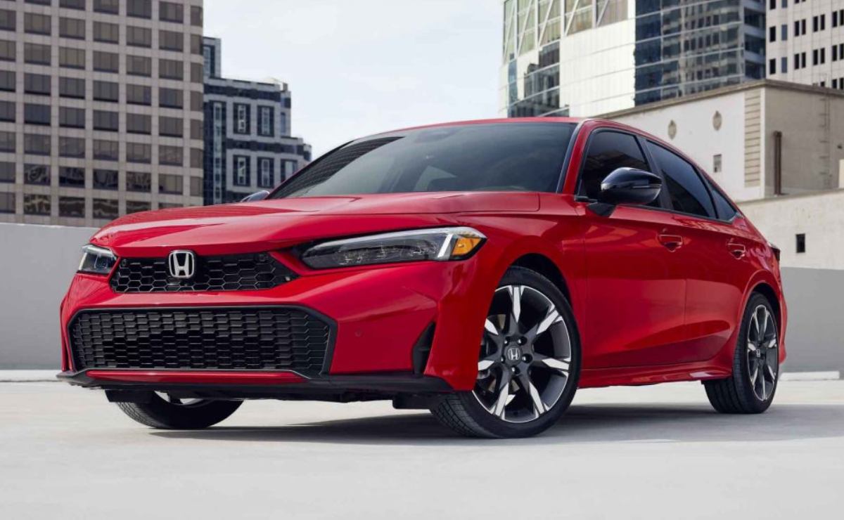 MDP sedan honda ciivic 3 Honda Civic: La Evolución de un Ícono en el Mercado del Segmento C
