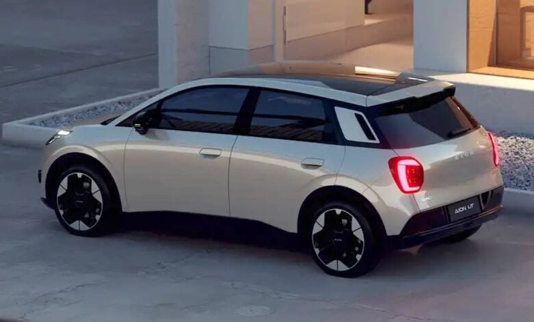 MDP Auto electrico GAC AION UT trasera GAC Revoluciona el Mercado Uruguayo con el Lanzamiento del AION UT 100% Eléctrico