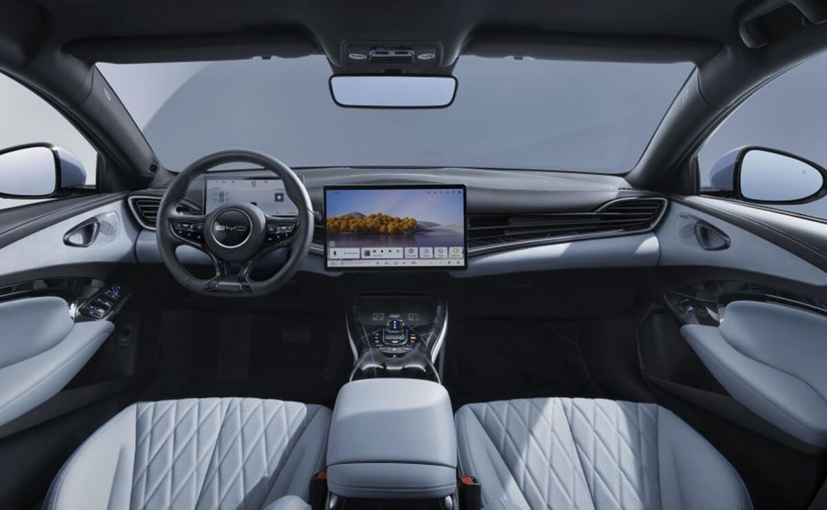 MDP BYD SEAL 2026 interior BYD SEAL 2026: El Nuevo Sedán que Revoluciona la Competencia con 530 CV