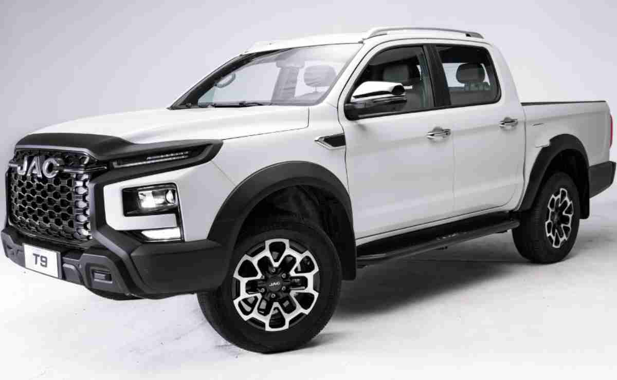 MDP JAC T9 Pick Up 3 JAC T9: La Nueva Competencia en el Segmento de las Pick Ups Medianamente Potentes