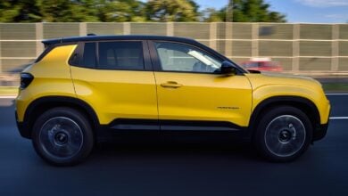 ¿Está el Jeep Avenger listo para redefinir el mercado sudamericano? MDP Jeep Avenger perfil ¿Está el Jeep Avenger listo para redefinir el mercado sudamericano?