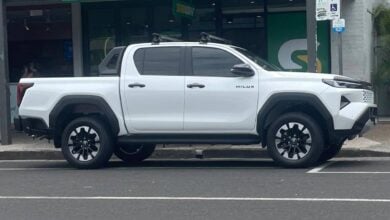 MDP Nueva Toyota Hilux SR5 2026 perfil Toyota Hilux SR5 2026: ¿La pick-up más esperada del año?