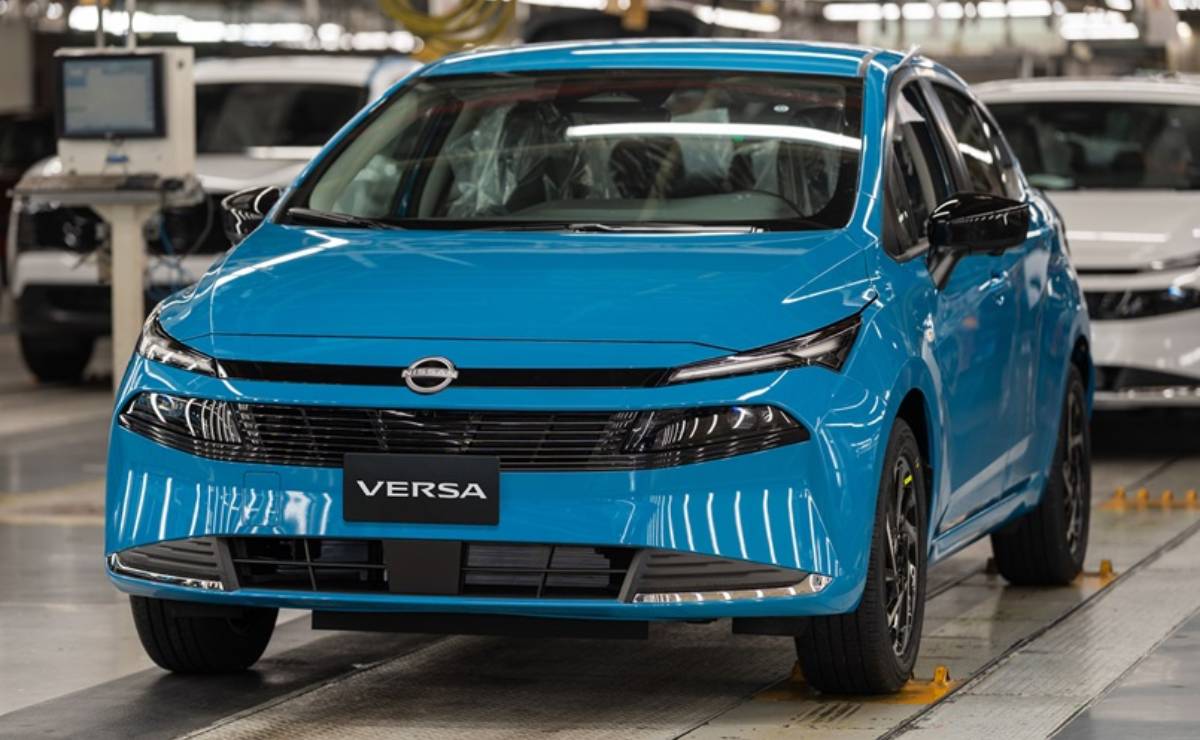 MDP Nuevo Nissan Versa frente Nuevo Nissan Versa: El Sedán Más Esperado del Año en el Segmento B