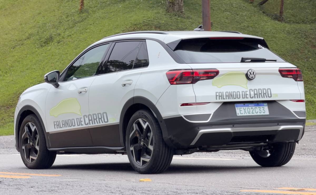 MDP Volkswagen T Roc unida camuflada 1 Volkswagen T-Roc 2026: El Nuevo Estándar en SUV Urbanas