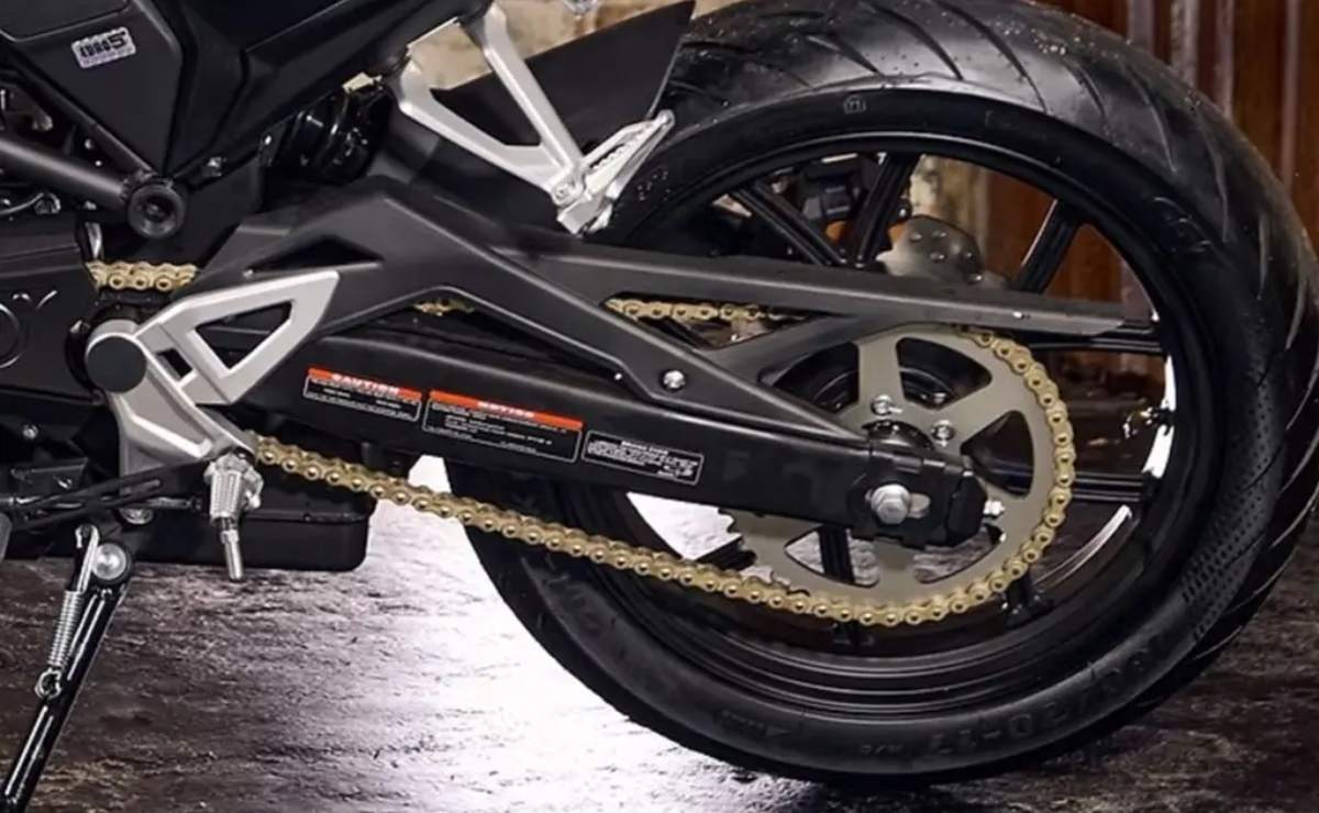 MDP moto ajs js 125 x 1 AJS JS 125-X: La nueva joya naked en el mercado británico