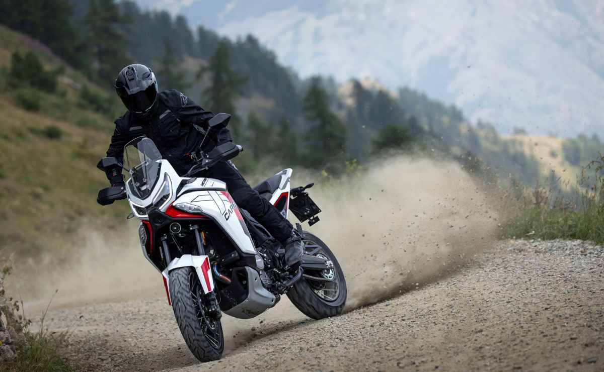 MDP moto morini x cape 1200 presentacion travel fest 2 Moto Morini X-Cape 1200: La Nueva Joya Italiana en el Segmento Adventure