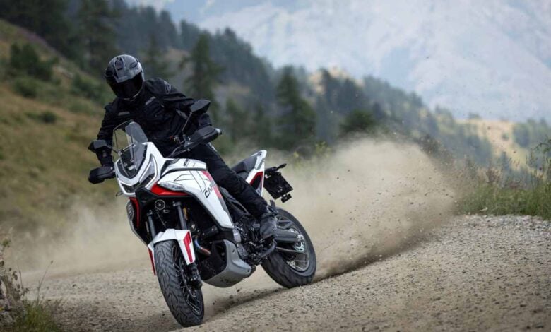 MDP moto morini x cape 1200 presentacion travel fest La Moto Morini X-CAPE 1200: Un Nuevo Horizonte en las Maxi-Adventure