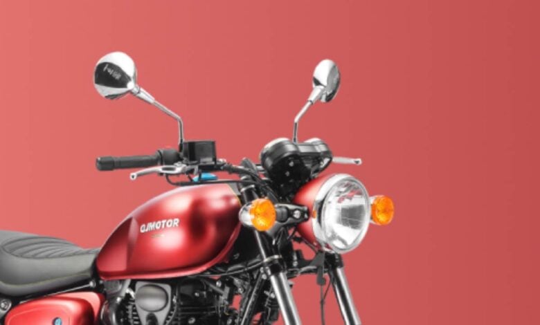 MDP moto neo retro qjmotor src 500 1 QJMotor SRC 500: El Sobrio Regreso del Estilo Clásico en el Mercado Chino