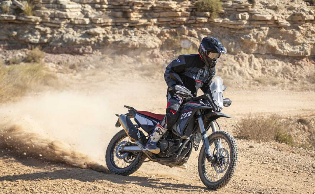 MDP moto trail rieju 300 rally 2 Rieju Aventure 300 Rally: La Trail Más Esperada del Año Llega Sin Hacer Ruido