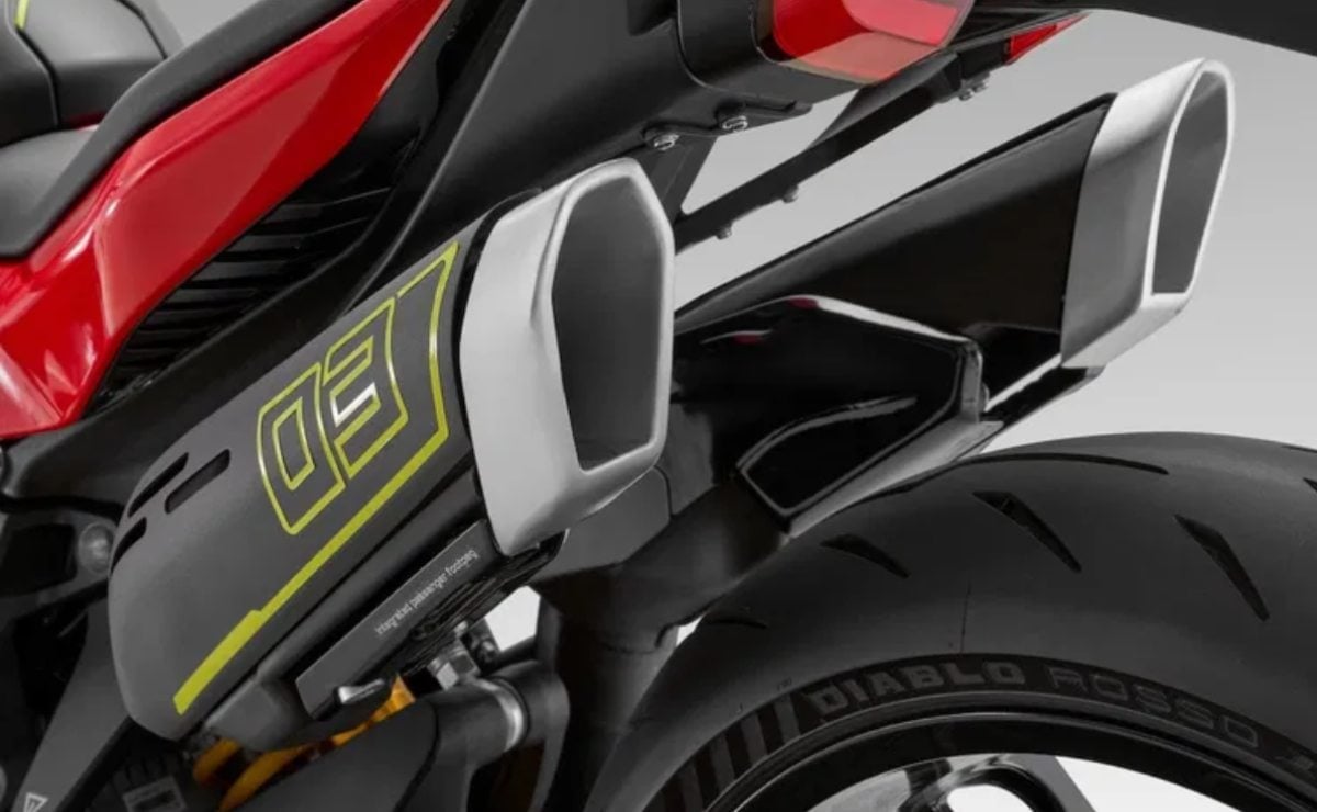 MDP qjmotor srk 921 1 ¿Logrará la QJMotor SRK 9221 conquistar el mercado británico de motos naked?