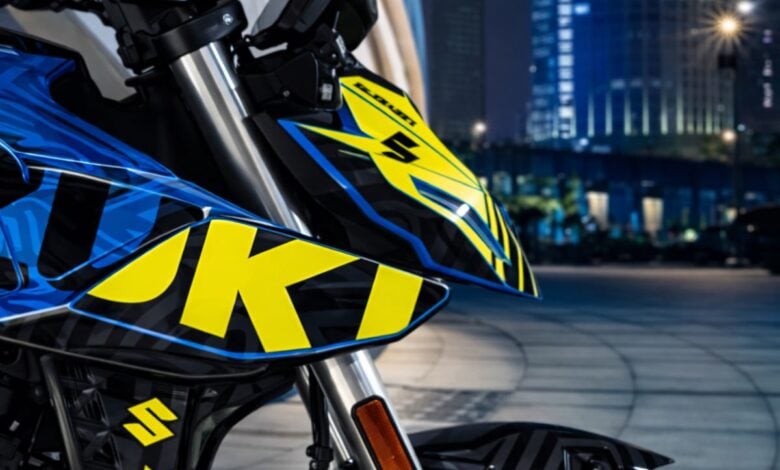Suzuki Reescribe las Reglas del Juego: ¿Son Estas Ediciones Especiales el Futuro de las Motos en Austria? MDP suzuki gsx 8s blue flash 1 Suzuki Reescribe las Reglas del Juego: ¿Son Estas Ediciones Especiales el Futuro de las Motos en Austria?