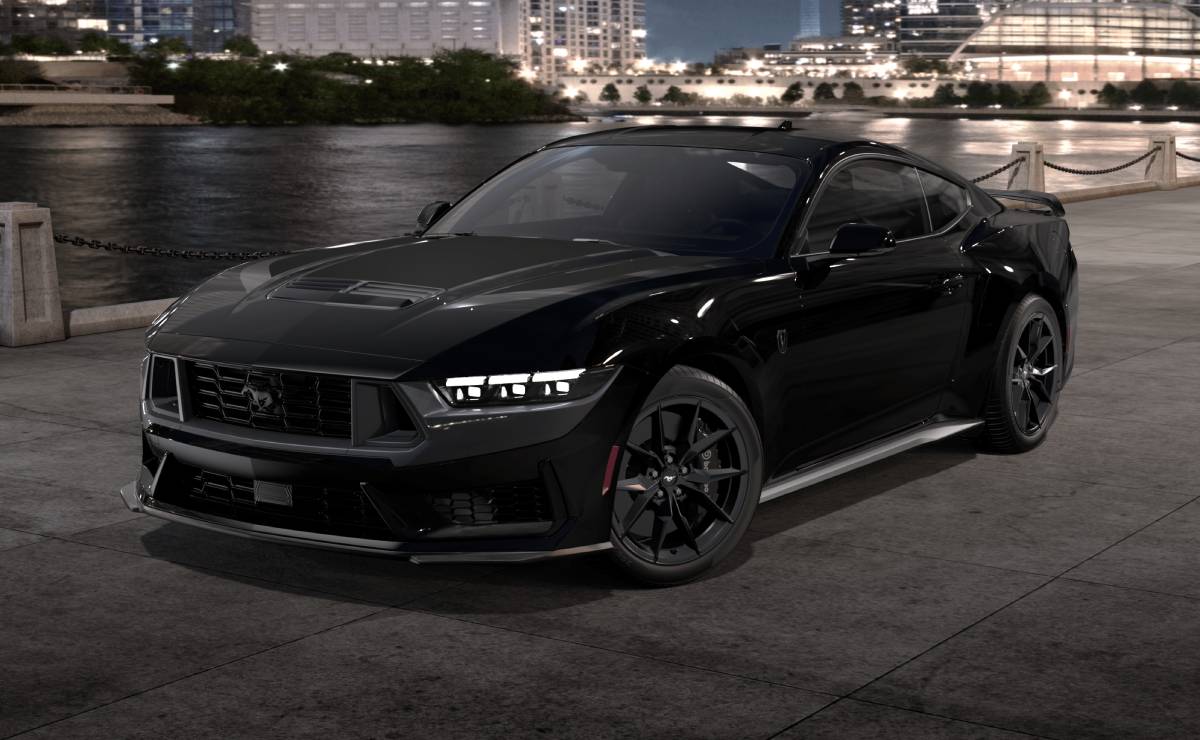 Ford Argentina revoluciona el mercado: Precios más bajos en siete modelos icónicos MDP Ford Mustang Dark Horse frente Ford Argentina revoluciona el mercado: Precios más bajos en siete modelos icónicos