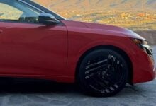 MDP Nuevo Nissan Sentra perfil 3 La Nueva Generación del Nissan Sentra: Innovación y Tradición Desde México