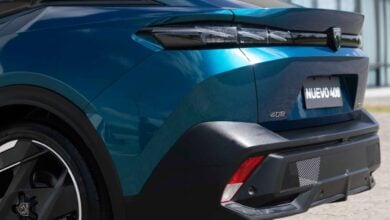 MDP Peugeot 408 cola 1 Renovación en la carretera: Peugeot ajusta los precios de sus modelos de alta gama