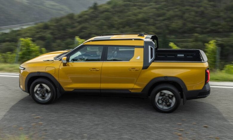 MDP Pick up KGM Musso EV perfil La Revolucionaria Pick Up Eléctrica de KGM Motors: Una Nueva Era para el Mercado del Reino Unido