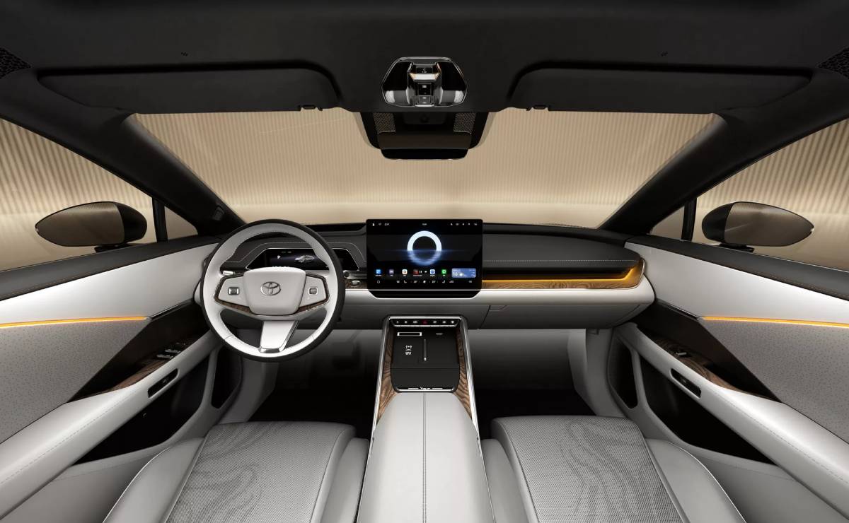 MDP Sedan Toyota BZ7 interior Toyota bZ7: El Nuevo Sedán Eléctrico que Revoluciona el Mercado en China