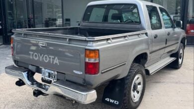 MDP Toyota Hilux 1998 trasera Toyota Hilux 1998: La leyenda de la durabilidad sigue vigente