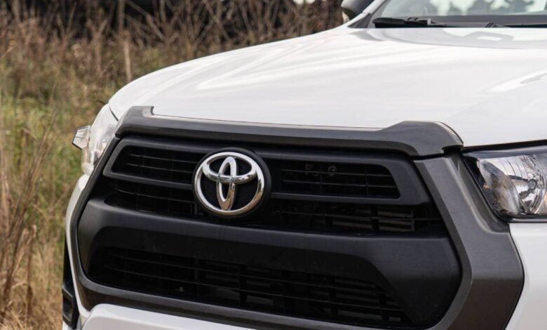 MDP Toyota Hilux SR teaser Febrero en el mercado automotor argentino: ¿Cuál es el futuro tras la caída en patentamientos?