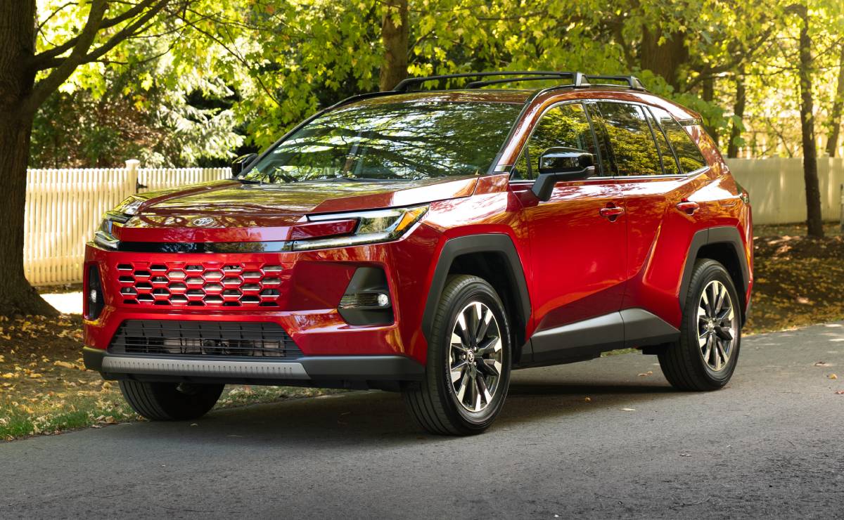 MDP Toyota RAV4 Limited frente ¿Es el Nuevo Toyota RAV4 la Revolución Híbrida en Sudamérica?