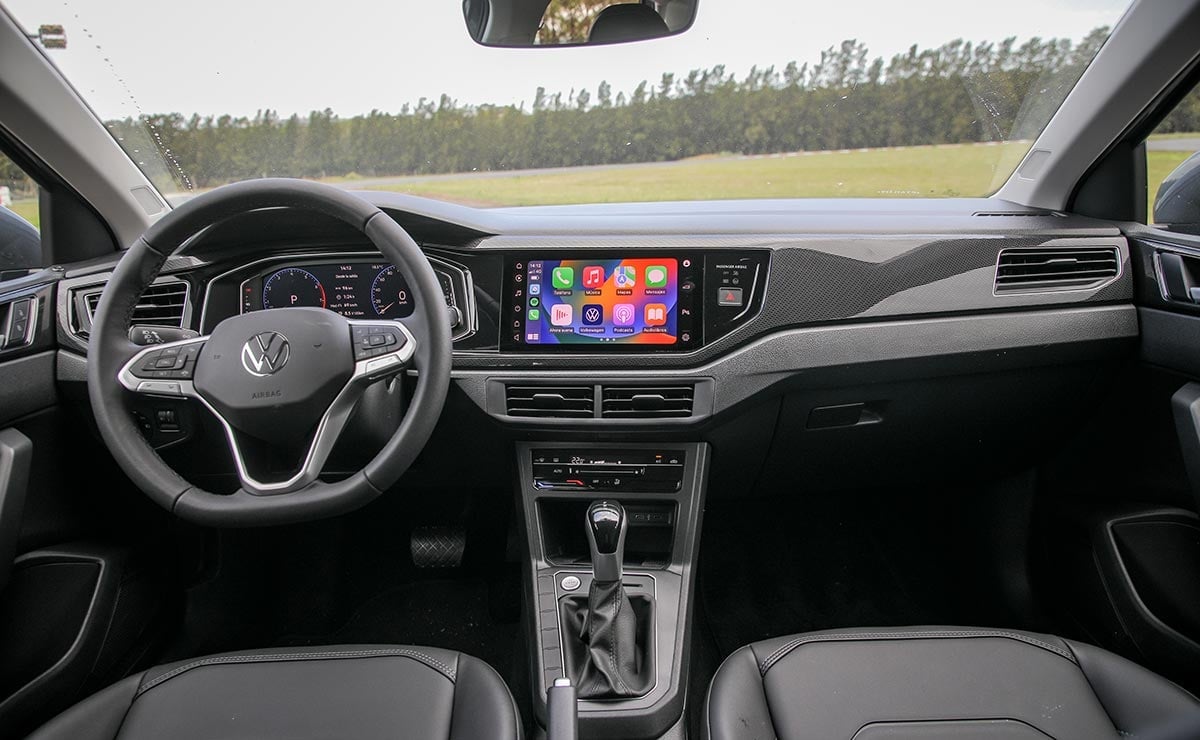 MDP Volkswagen Polo Highline interior Volkswagen Polo 2023: El Compacto que No Aumenta de Precio y Sigue Brillando en el Segmento B