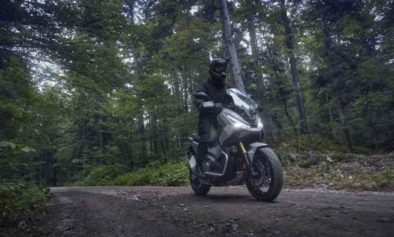 Revolución en Dos Ruedas: Las Últimas Novedades del Mundo de las Motos MDP honda xadv 2026 2 1 Revolución en Dos Ruedas: Las Últimas Novedades del Mundo de las Motos