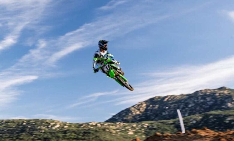MDP kawasaki kx112 Kawasaki KX112: El Salto Perfecto para Jóvenes Pilotos Ambiciosos