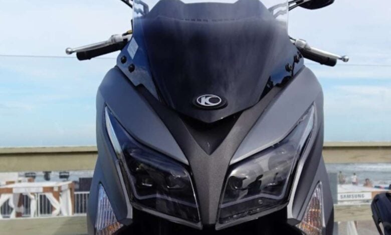 ¿Cuál es el scooter más esperada del año? Kymco X-Town 250 vs Voge SR3 MDP kymco xtown 250 abs faro ¿Cuál es el scooter más esperada del año? Kymco X-Town 250 vs Voge SR3