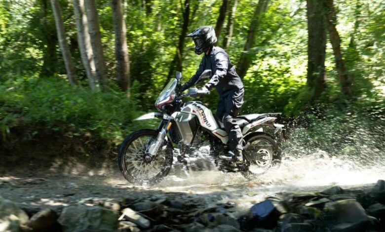 MDP moto morini 450 Moto Morini X-Cape 1200: La nueva joya del segmento Adventure que redefine el mercado