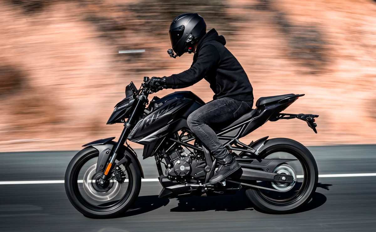 ¿Será la Voge 125RS la nueva reina del asfalto en bajas cilindradas? MDP voge 125rs vs honda cb125f 1 ¿Será la Voge 125RS la nueva reina del asfalto en bajas cilindradas?