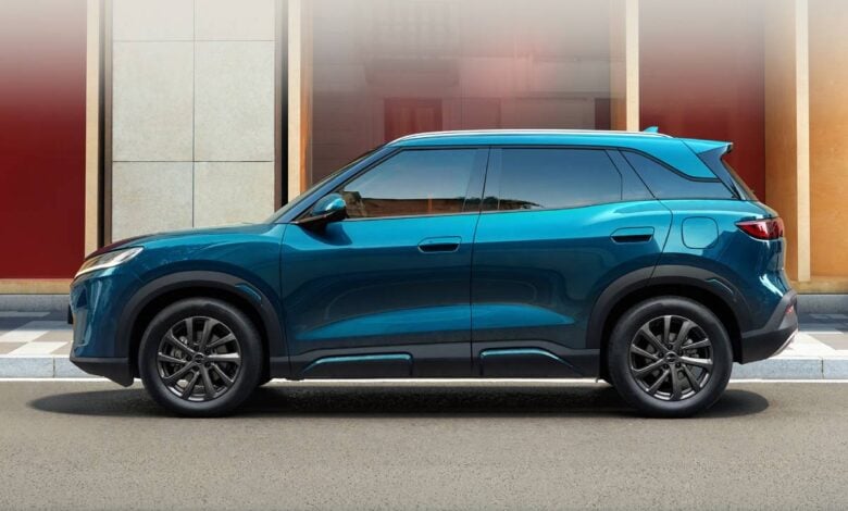 Renault se adelanta en el mercado: El nuevo Boreal desafía las expectativas MDP BYD ATTO 2 DM i perfil 1 Renault se adelanta en el mercado: El nuevo Boreal desafía las expectativas