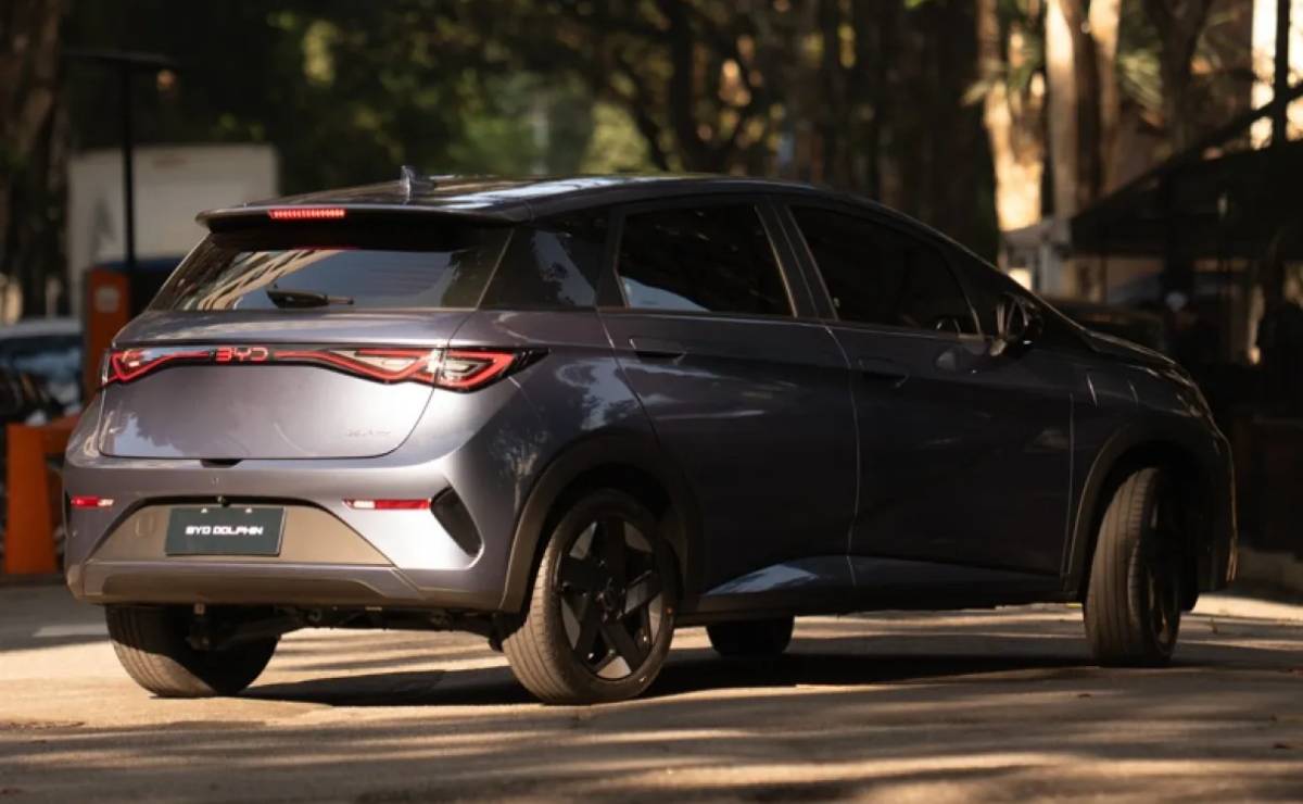 BYD Dolphin Special Edition: ¿La versión que los amantes de los eléctricos esperaban? MDP BYD Dolphin Special Edition trasera BYD Dolphin Special Edition: ¿La versión que los amantes de los eléctricos esperaban?