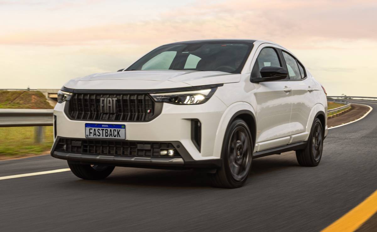 MDP Fiat Fastback 2026 accion Fiat Fastback 2027: La Revolución en el Segmento de SUVs Coupe