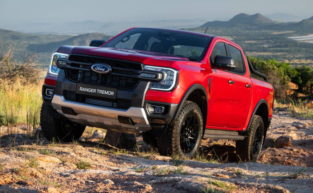 MDP Ford Ranger Tremor frente 2 Ford Ranger 2.3 Turbo: La Pickup que Revoluciona el Mercado Sudamericano