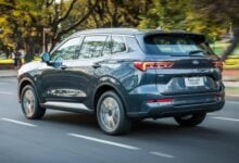 MDP Ford Territory Hibrida lanzamiento accion trasera Ford Territory 2026: El SUV que lidera el mercado argentino con autoridad