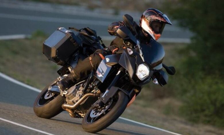 MDP KTM 990 smt t 3 La KTM 990 SMT: ¿El Renacer de una Leyenda en el Mundo Sport-Touring?