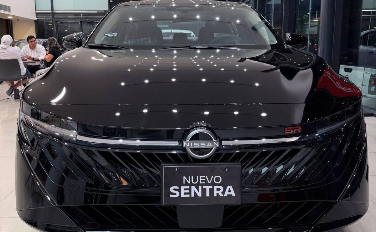 MDP Nuevo Nissan Sentra SR trompa El Nuevo Nissan Sentra: La Revolución del Sedán Mediano en América Latina
