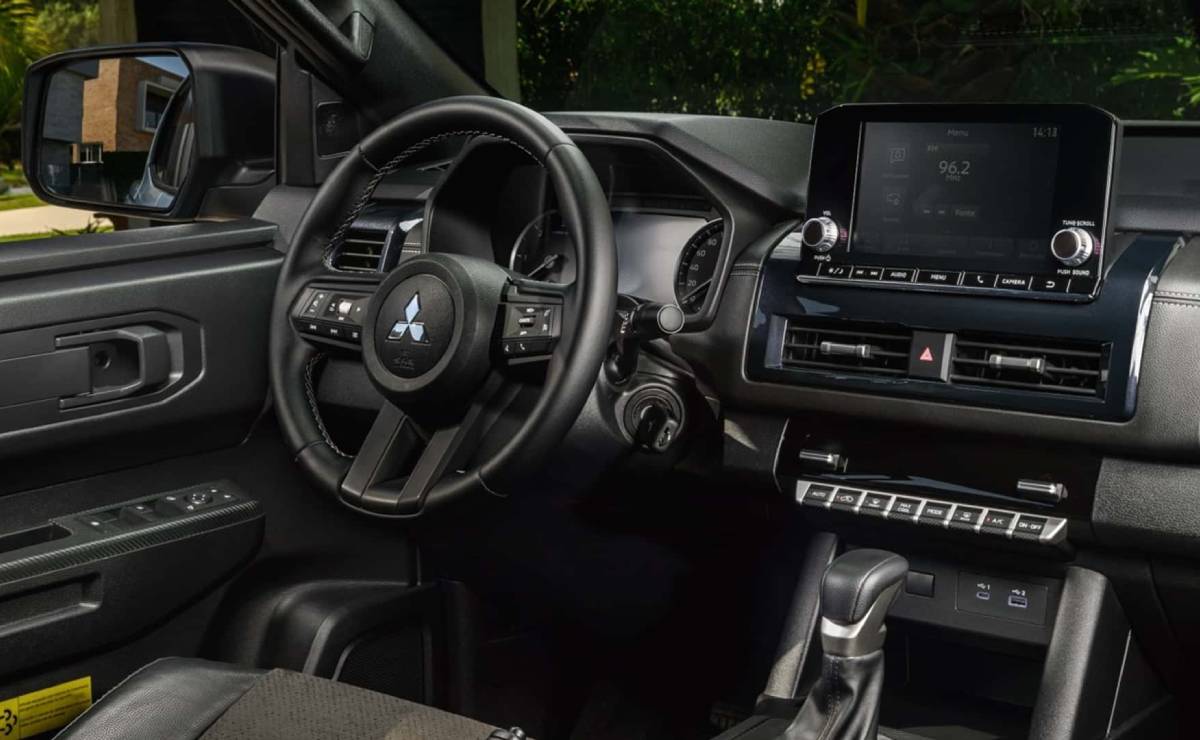 MDP Pick up Mitsubishi Triton Tarmac interior ¿Por qué la Mitsubishi Triton Tarmac es la pick-up más esperada del 2027?