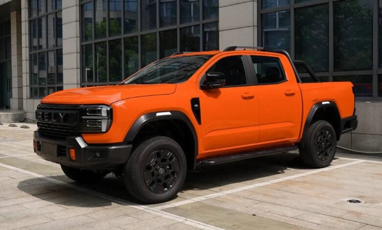 ¿Es la RELY R8 la pick-up más versátil del mercado ecuatoriano? MDP Pick up RELY R8 frente ¿Es la RELY R8 la pick-up más versátil del mercado ecuatoriano?