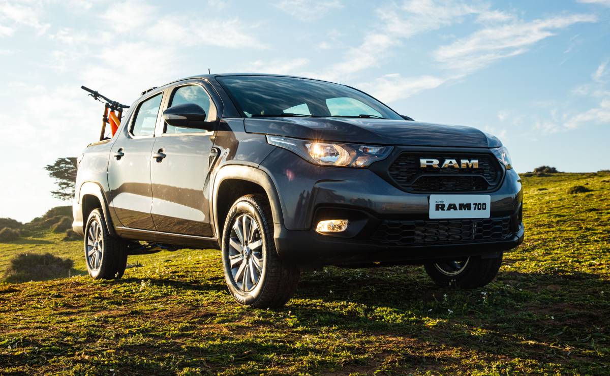 RAM 700 Bighorn S 2026: La Competencia en el Mercado de Pickups Se Hace Más Accesible MDP RAM 700 ACCION RAM 700 Bighorn S 2026: La Competencia en el Mercado de Pickups Se Hace Más Accesible