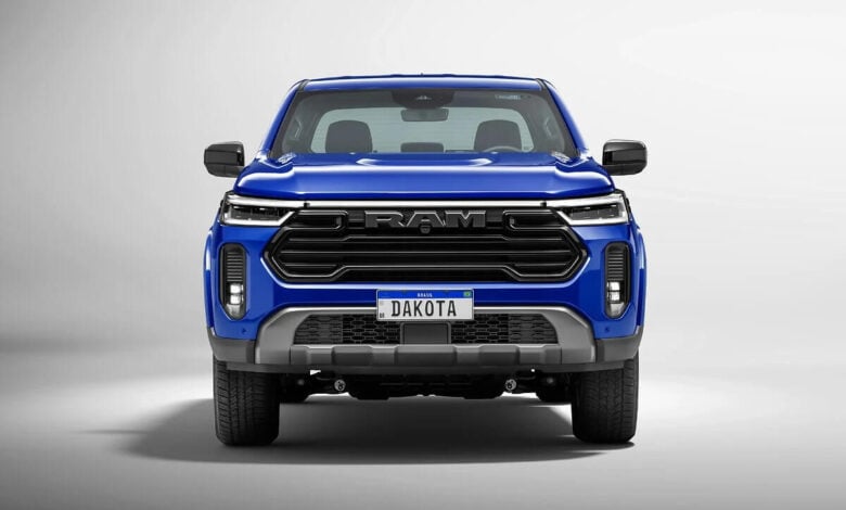 MDP RAM Dakota RAM Dakota Laramie Night Edition: Estilo Oscuro y Potencia Renueva su Oferta