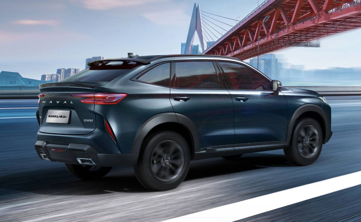 Haval H6 GT: La Nueva Amenaza China en el Segmento de SUVs Medianos MDP SUV Haval H6 GT accion trasera Haval H6 GT: La Nueva Amenaza China en el Segmento de SUVs Medianos