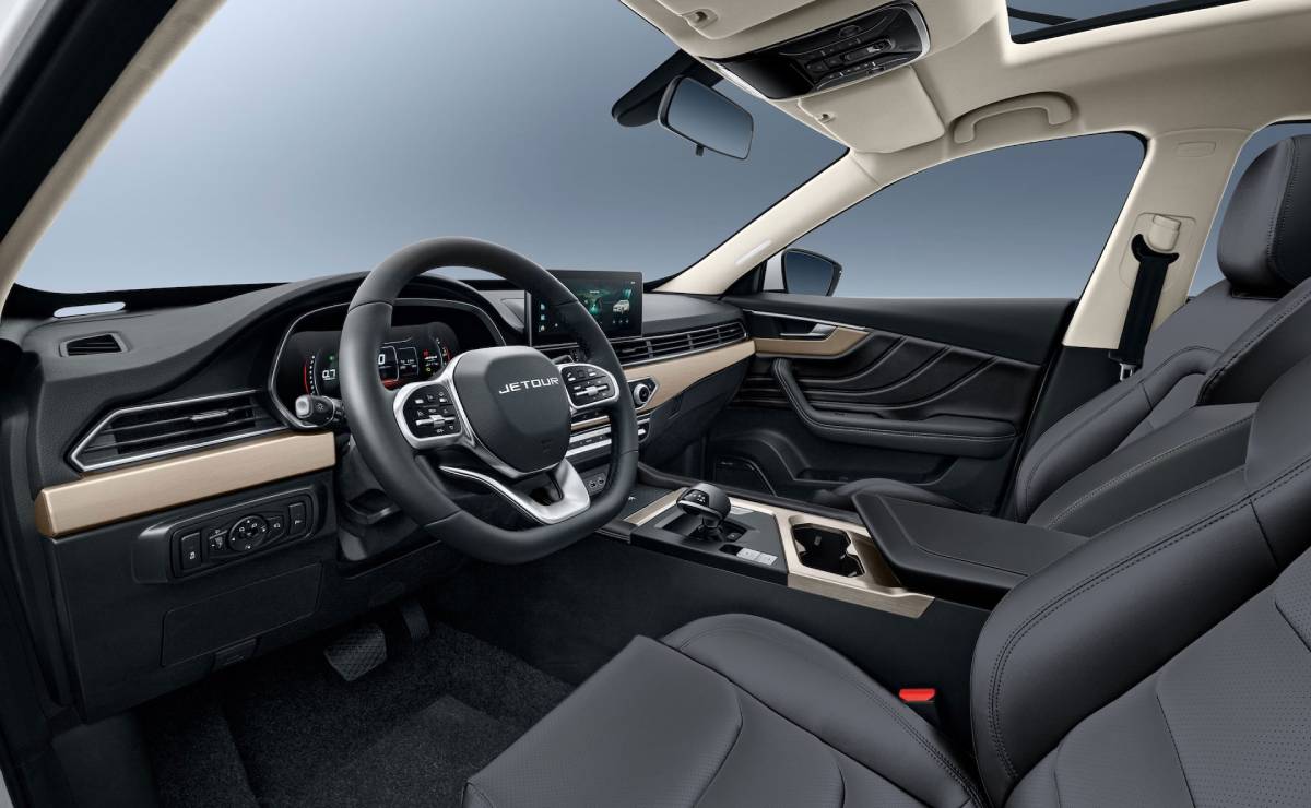 MDP SUV Jetour X70 interior Jetour X70 2026: La Renovación Más Esperada para las Familias Argentinas