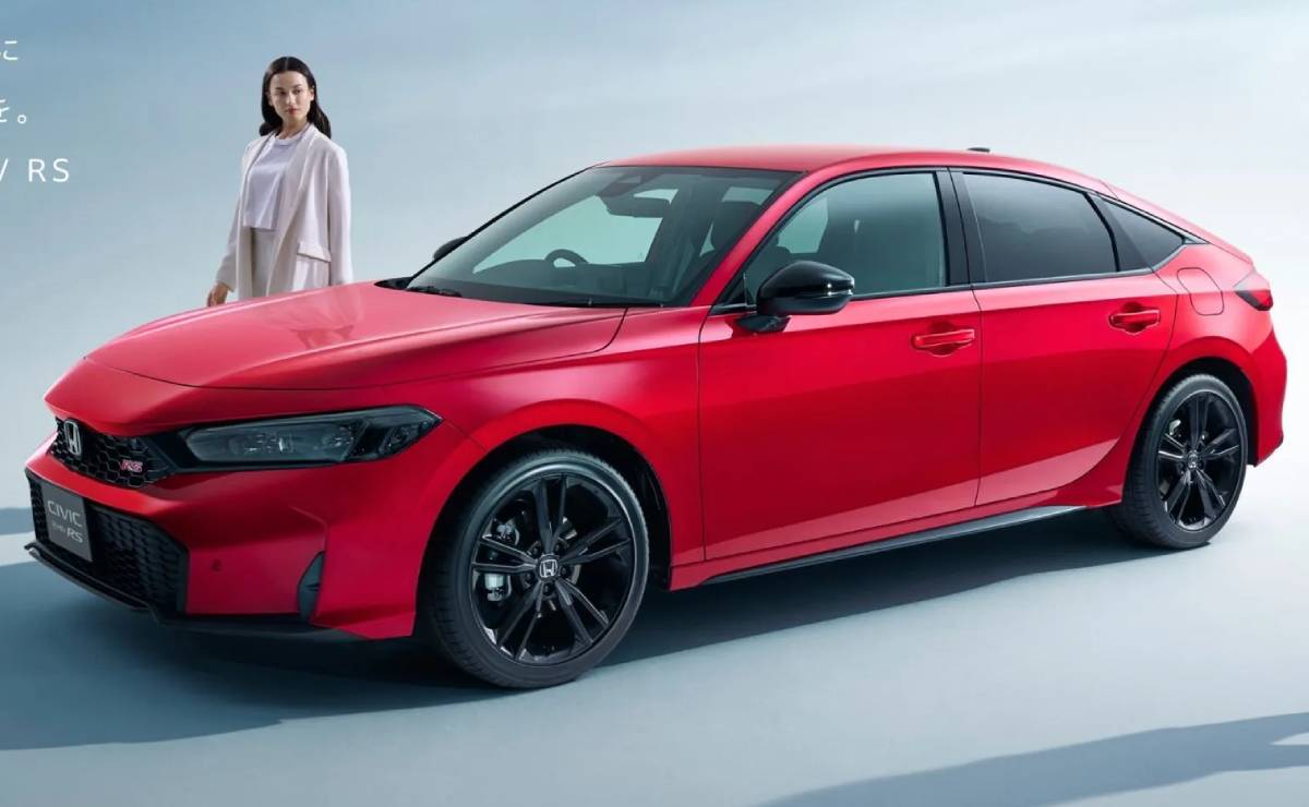 MDP Sedan Honda Civic e HEV RS frente Honda Civic e:HEV RS: La Nueva Era del Deporte Híbrido en Japón