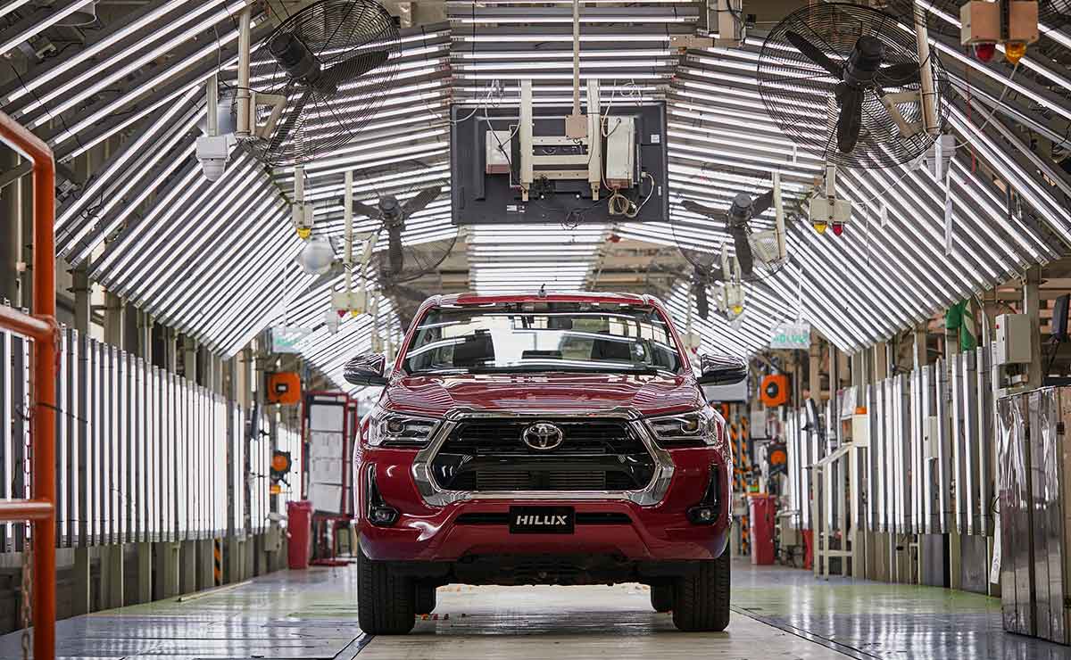 MDP Toyota Hilux Zarate fabrica 3 Crecimiento Sostenido: El Mercado Argentino de Vehículos Escala Nuevas Cumbres en Marzo 2026