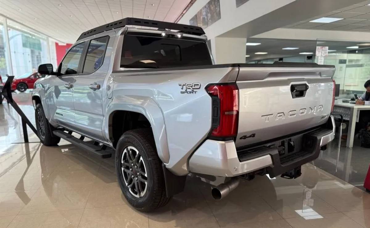 MDP Toyota Tacoma 2026 trasera Toyota Tacoma 2026: Liderando el Segmento de Pickups Medianas en Estados Unidos