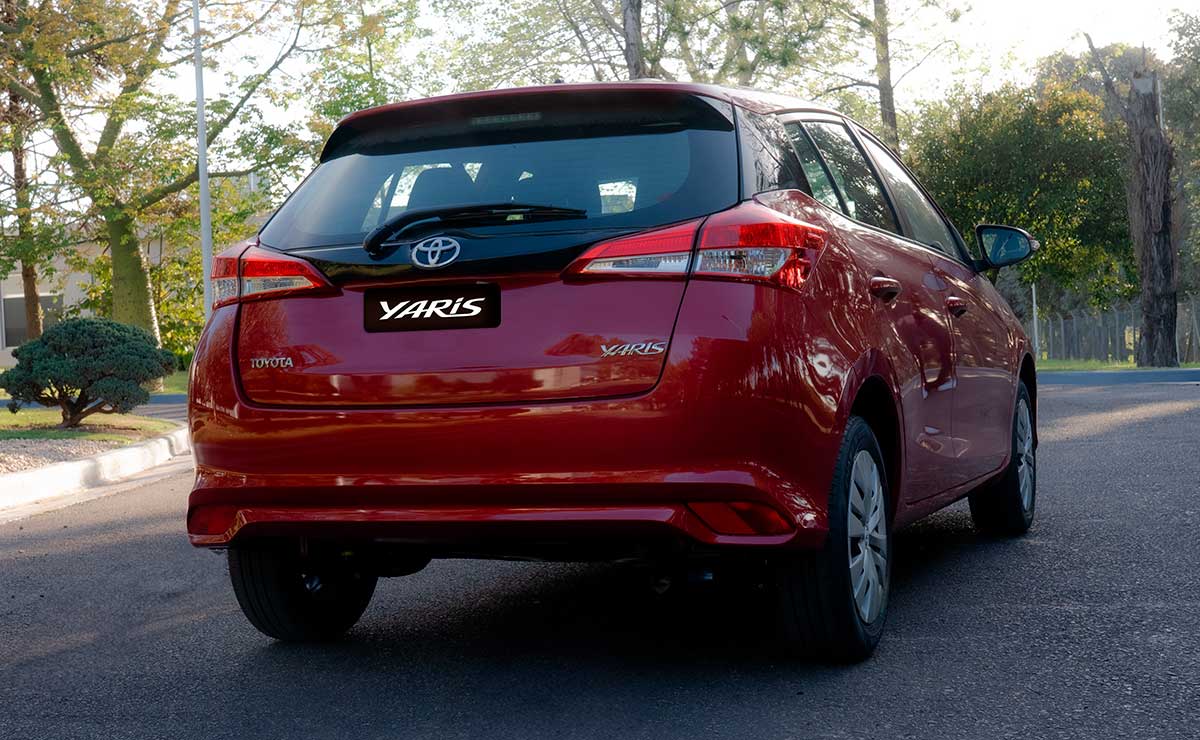 Toyota Yaris 2026: Un Modelo Que Sorprende Sin Aumentar Precios MDP Toyota Yaris XS CVT trasera Toyota Yaris 2026: Un Modelo Que Sorprende Sin Aumentar Precios