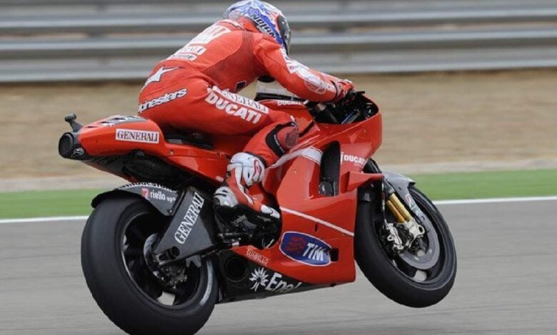 MDP casey stoner mas rapido que rossi Casey Stoner: El Retiro de una Leyenda de MotoGP que Aún Fascina al Mundo del Motor
