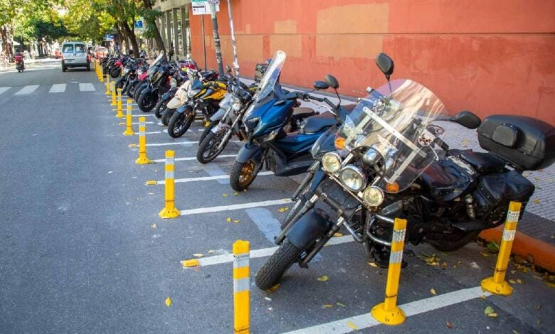 MDP estacionamiento motos buenos aires La Revolución de Motos en la Ciudad: ¿Estamos Preparados para este Crecimiento?