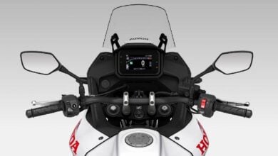 MDP honda transalp 750 e clutch Honda Transalp XL750 con E-Clutch: La Revolución del Cambio Manual